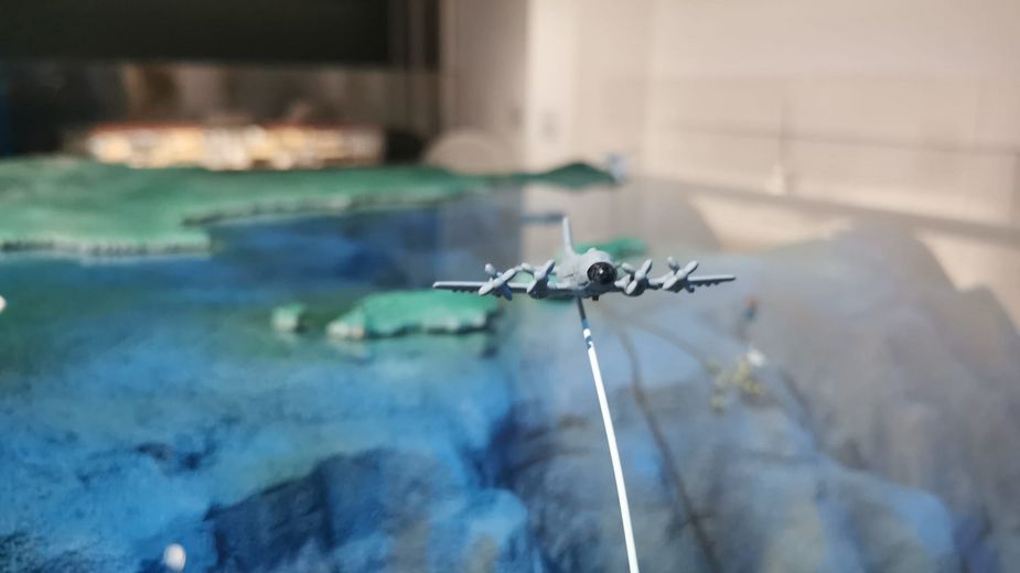 Diorama avec vue en gros plan sur un avion 