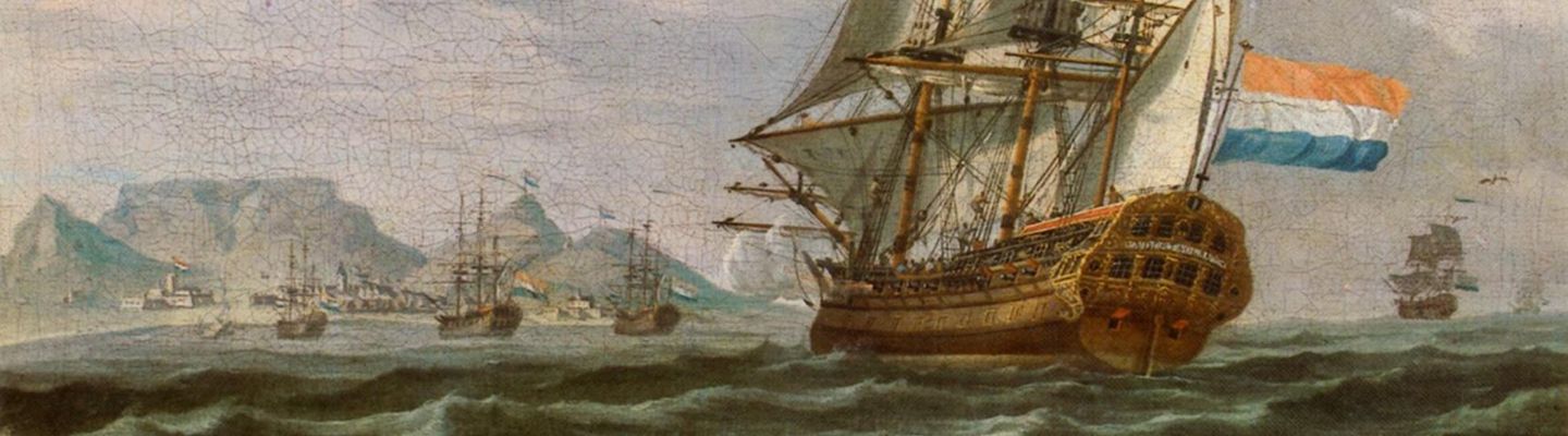 Vue maritime du navire hollandais Noord-Nieuwland entrant dans la baie du Cap, avec la montagne de la Table et d’autres voiliers en arrière-plan (1762).