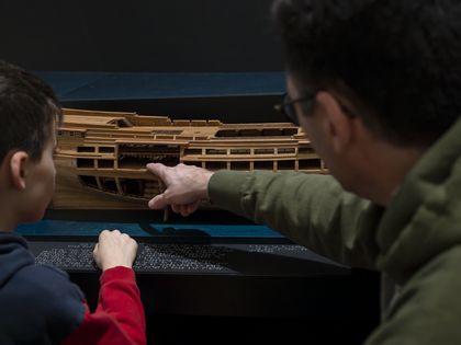 Un voyage sensoriel et inclusif au musée national de la Marine à Paris avec Handicap.fr